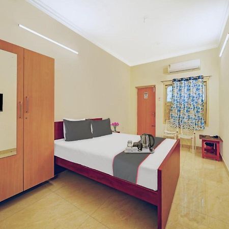 Ks Residency Hotel Madras Buitenkant foto