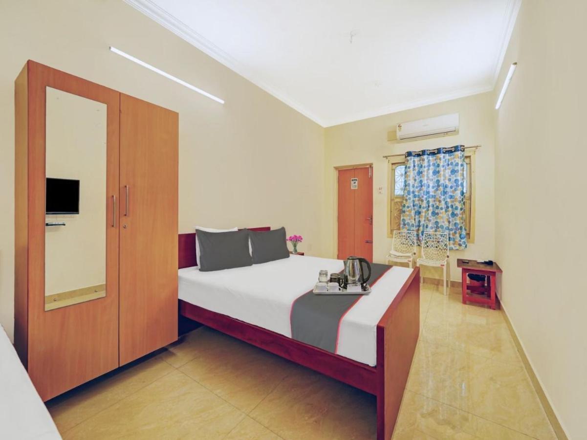 Ks Residency Hotel Madras Buitenkant foto